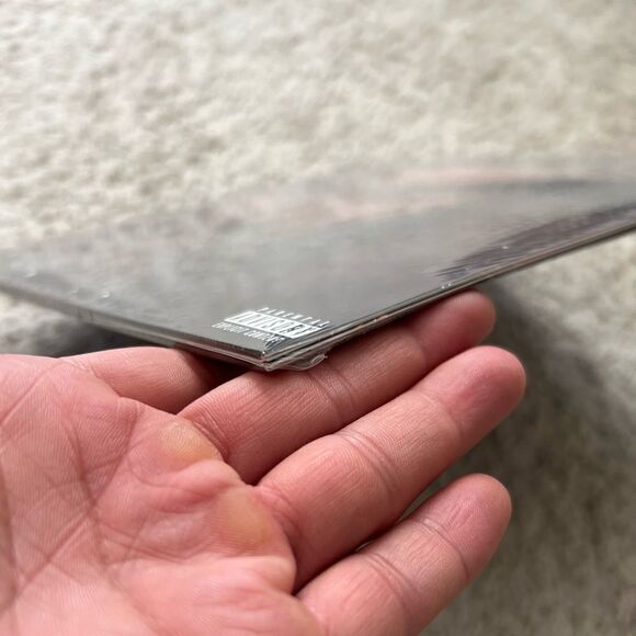 Hurry Up Tomorrow Collectors Edition First Pressing Vinyl Signed by The Weeknd - Picture 3 of 7